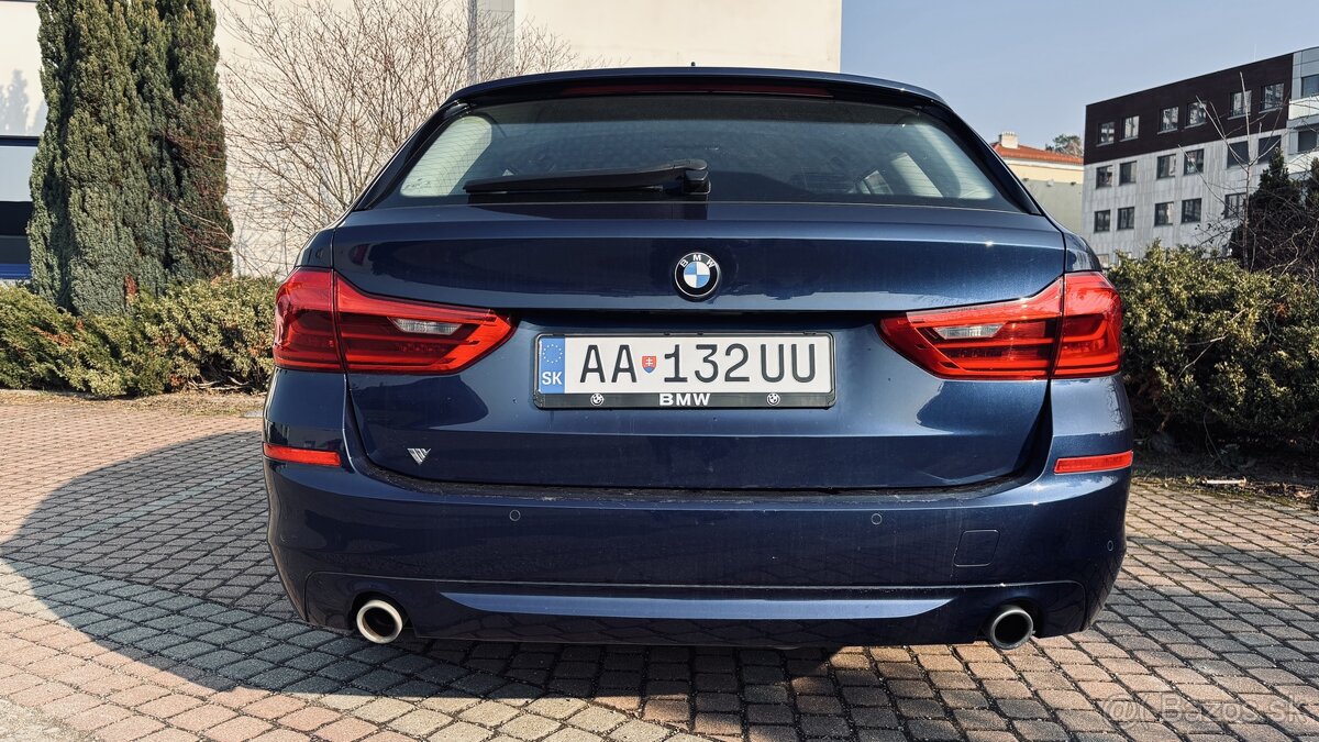 BMW rad 5 Touring 518d - Model 2020 - 4