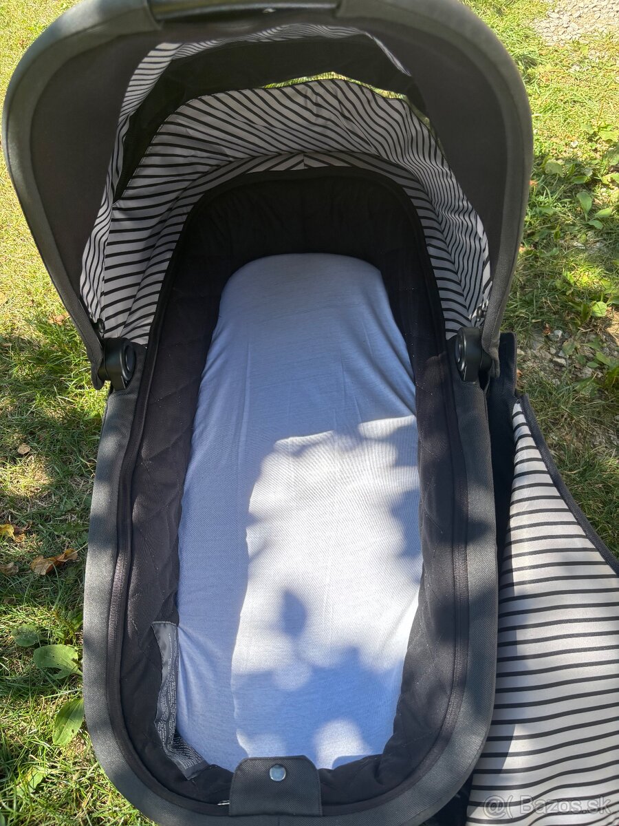 Easywalker Harvey2 Premium – čierny - 4
