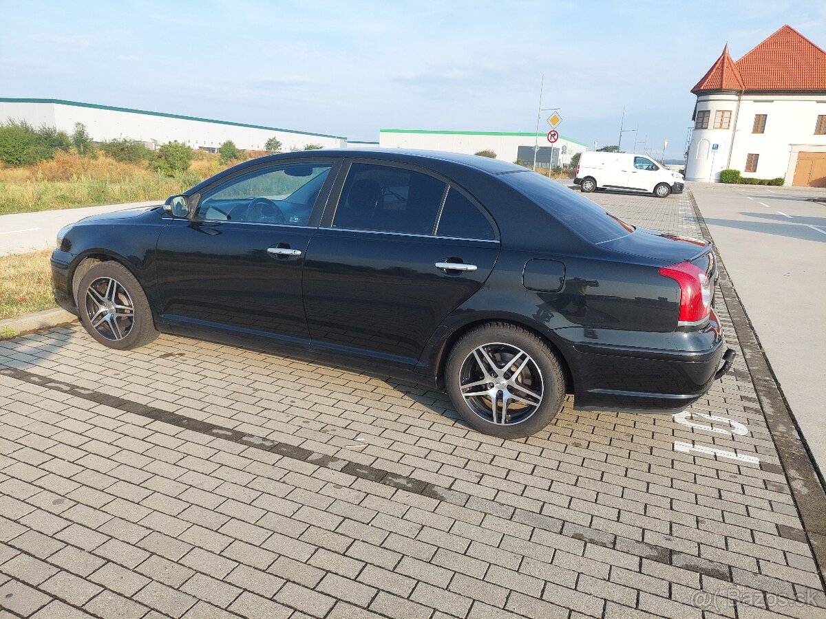 Toyota Avensis 2.0 D4D 2008 - 4