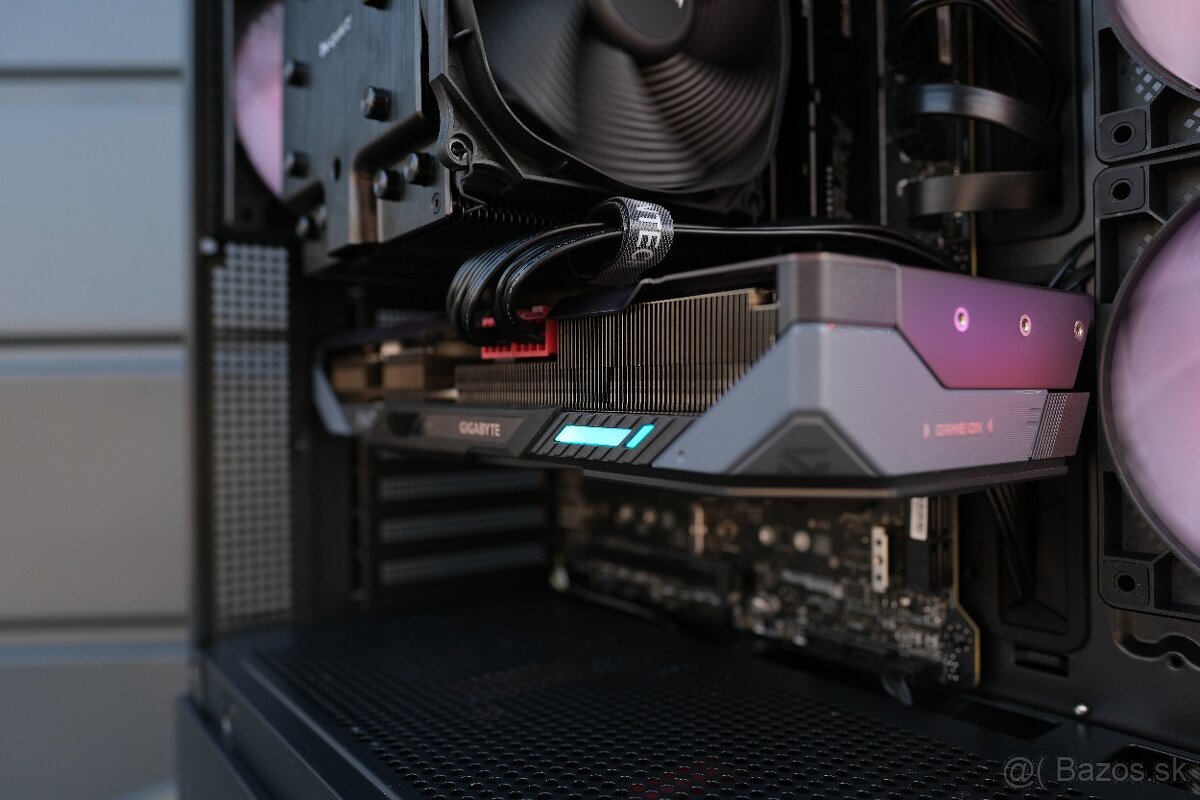 Herný PC, i7 14700K, RX 9070 16GB, 32GB RAM DDR5, SSD - 4