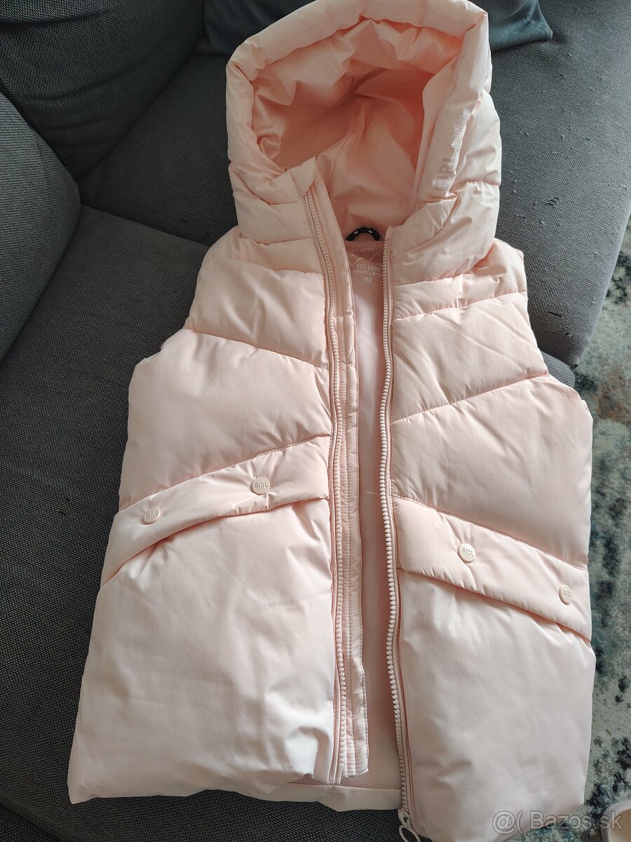 Zateplena vesta vel. 152 - 4