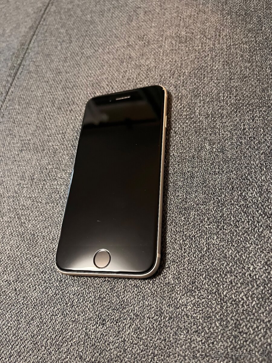 iPhone SE 2022 64GB White - 4