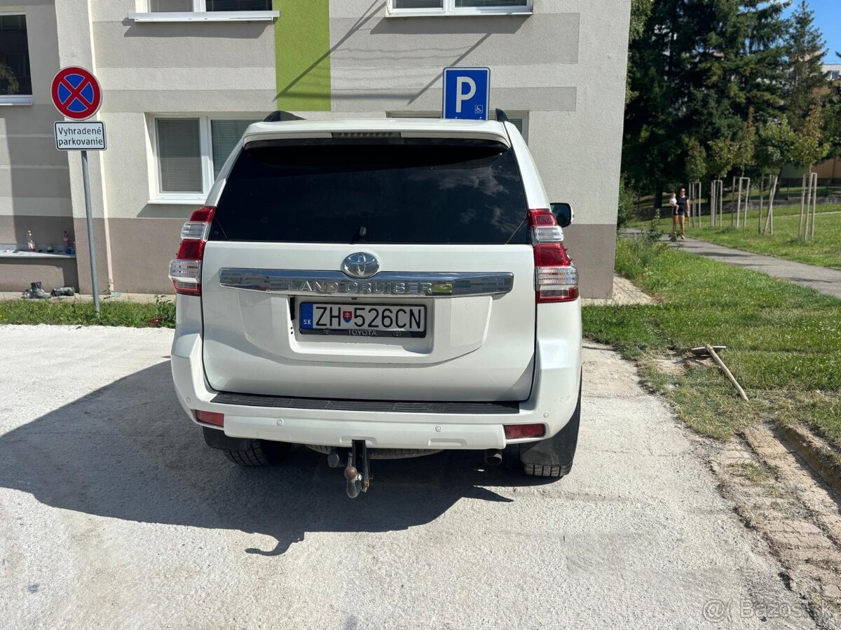 TOYOTA LAND CRUISER PRADO - 4