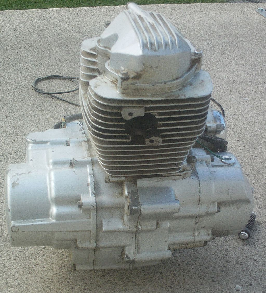 Predám motor 163FML - 4