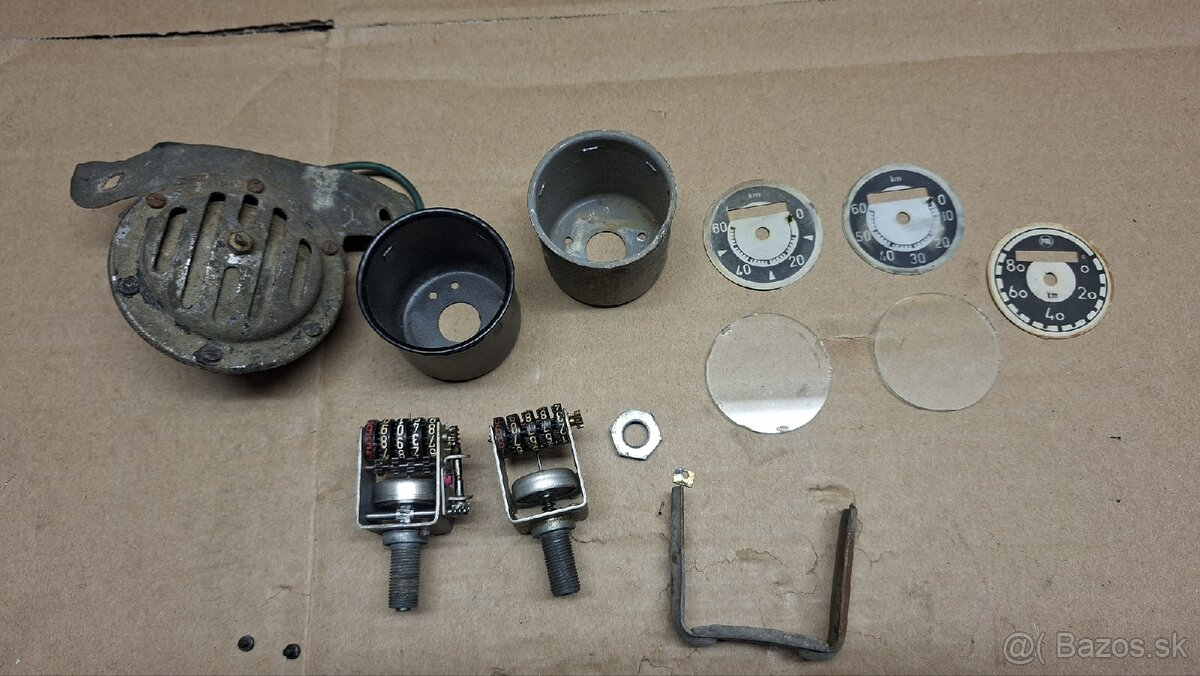 Dueky tachometru a klakson - 4