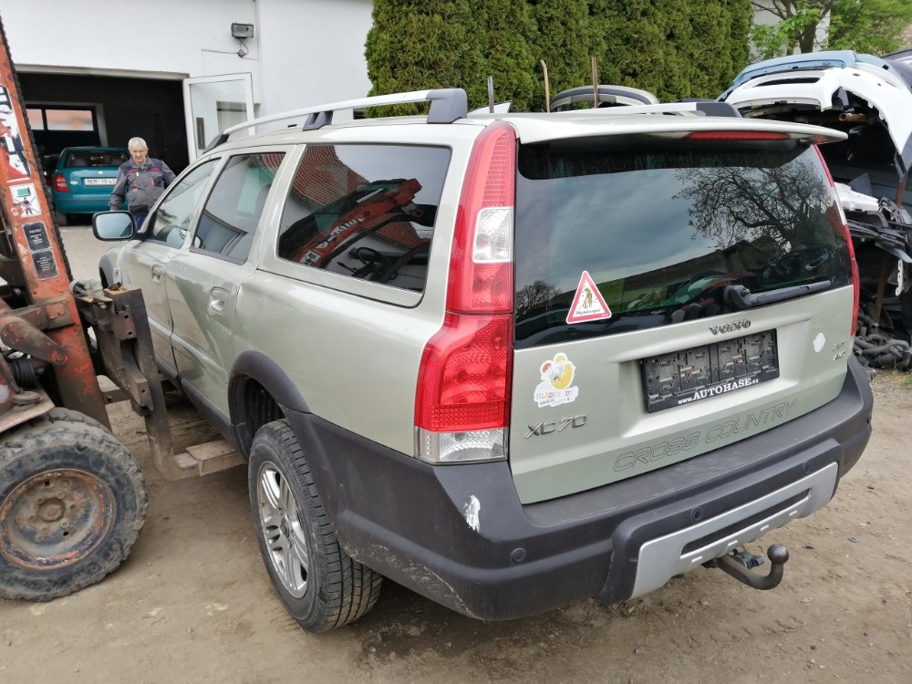 Volvo XC70+ - 4