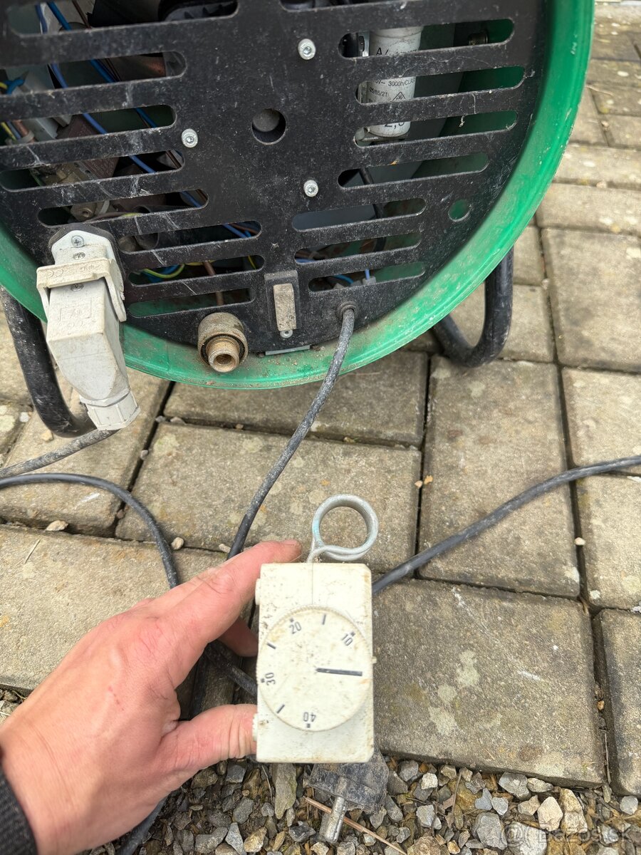 Teplovzdusny agregat - 4