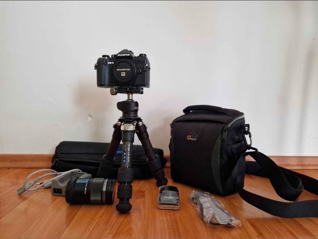 Fotoaparát Olympus OM-D E-M5 Mark Ill + objektív a statív - 4