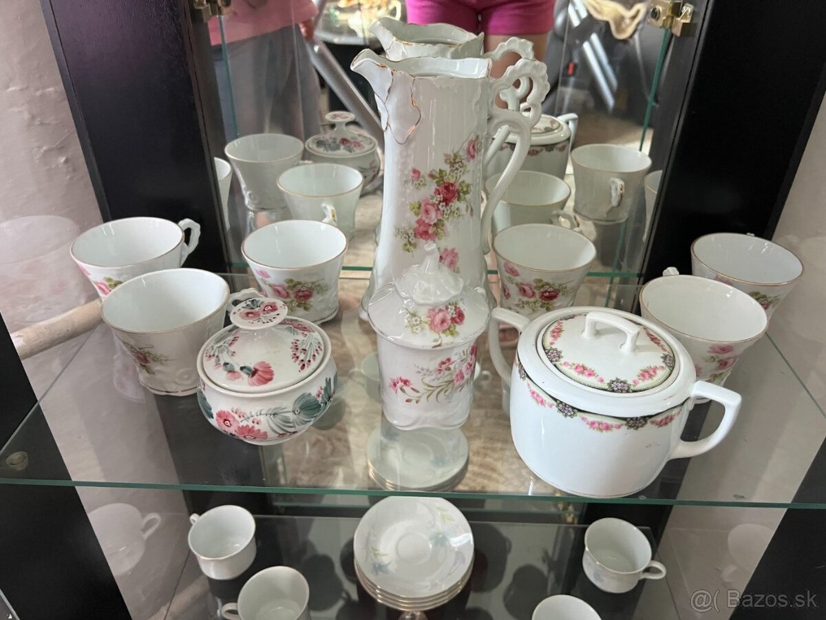 porcelán, keramika sady hrnečků, talířků, váz - 4