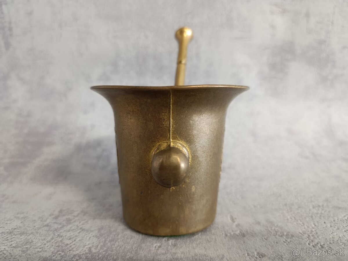 Starý malý hmoždíč s tloukem do sbierky, dekoracia - 4