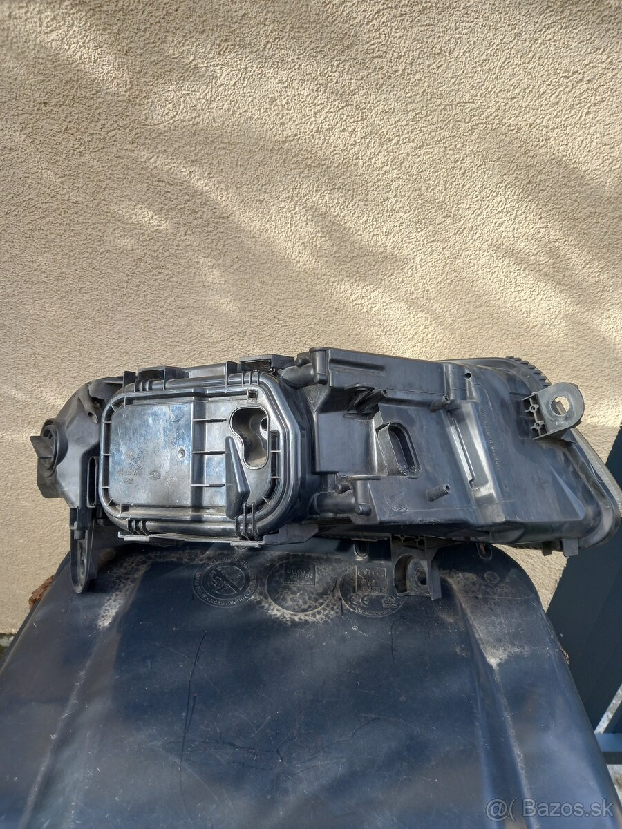 Xenon svetlo ľavý na Audi A6, 4F0941029 - 4