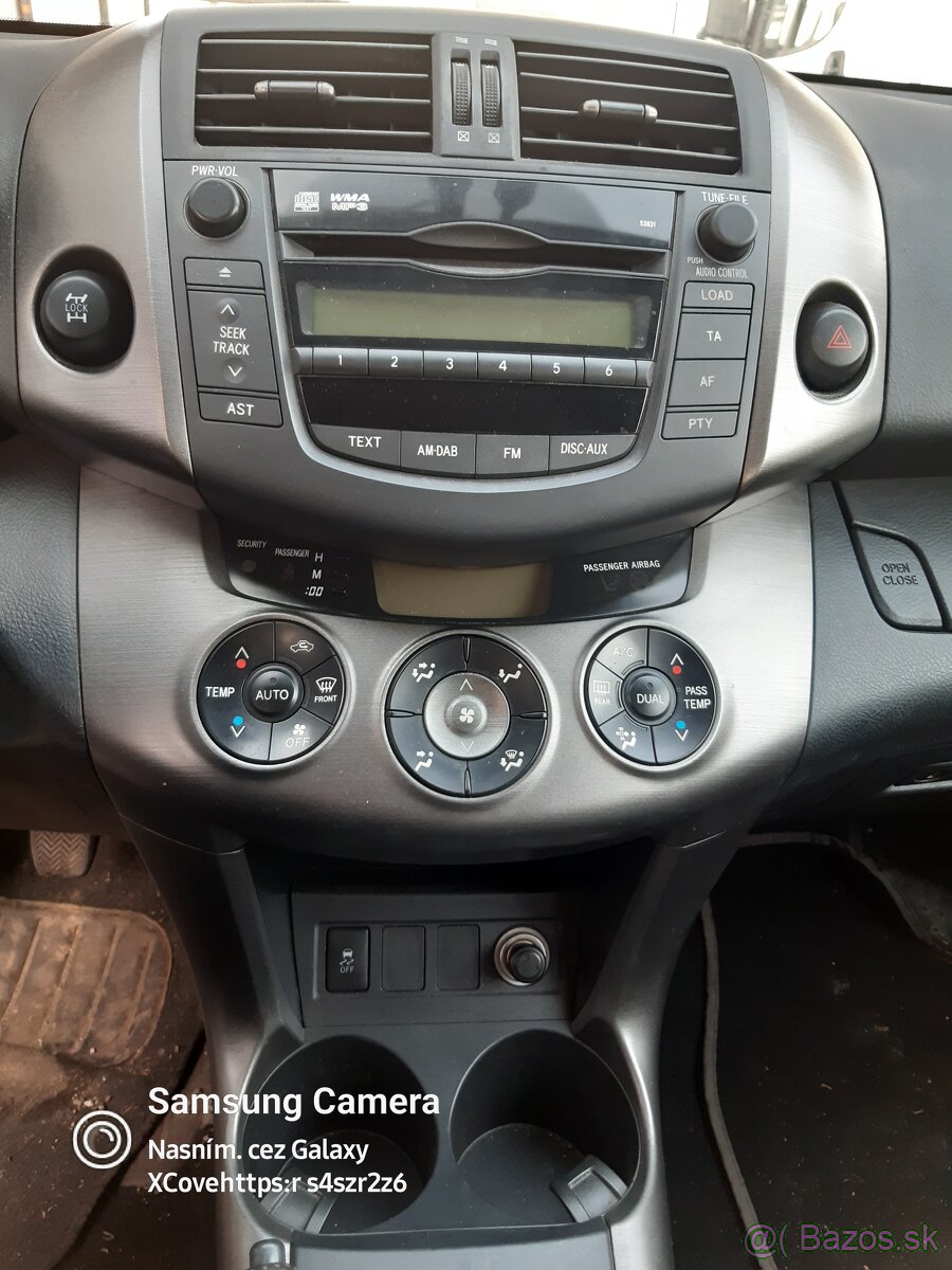 Toyota Rav - 4