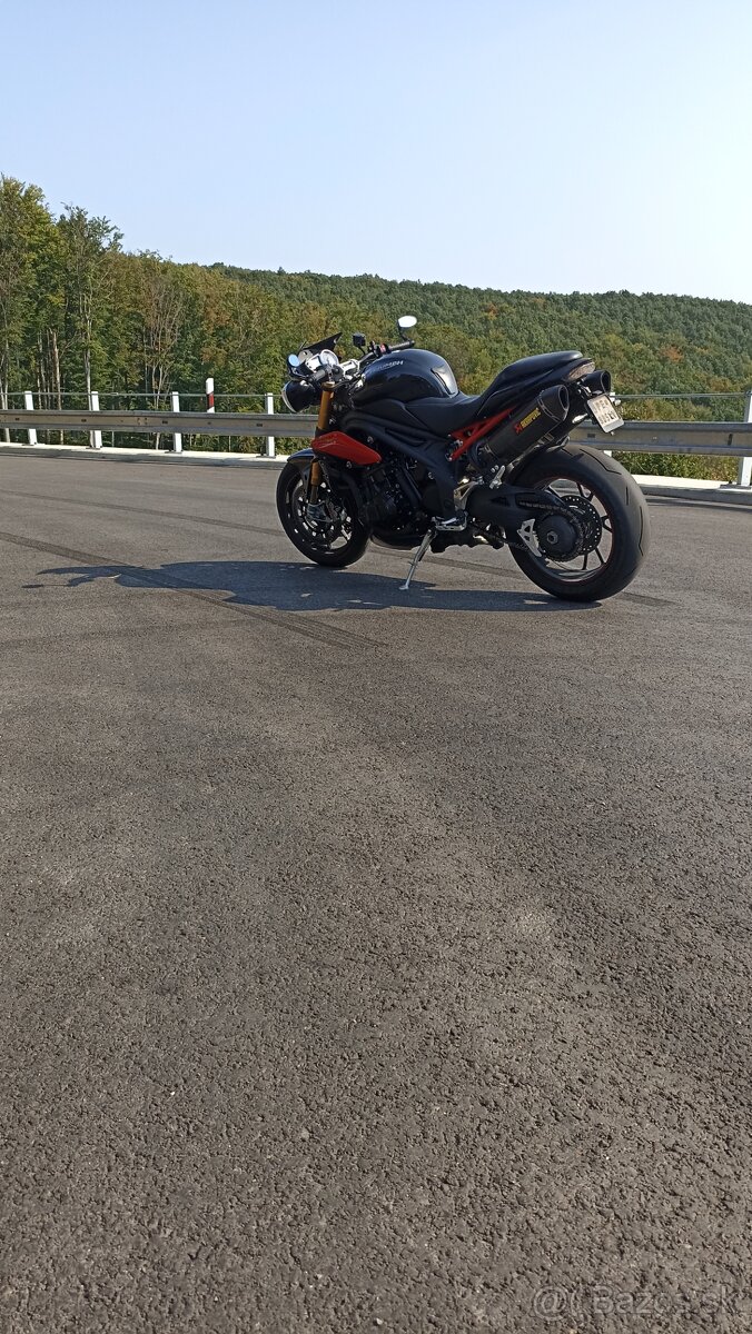Triumph speed triple 1050 r 2014 - 4