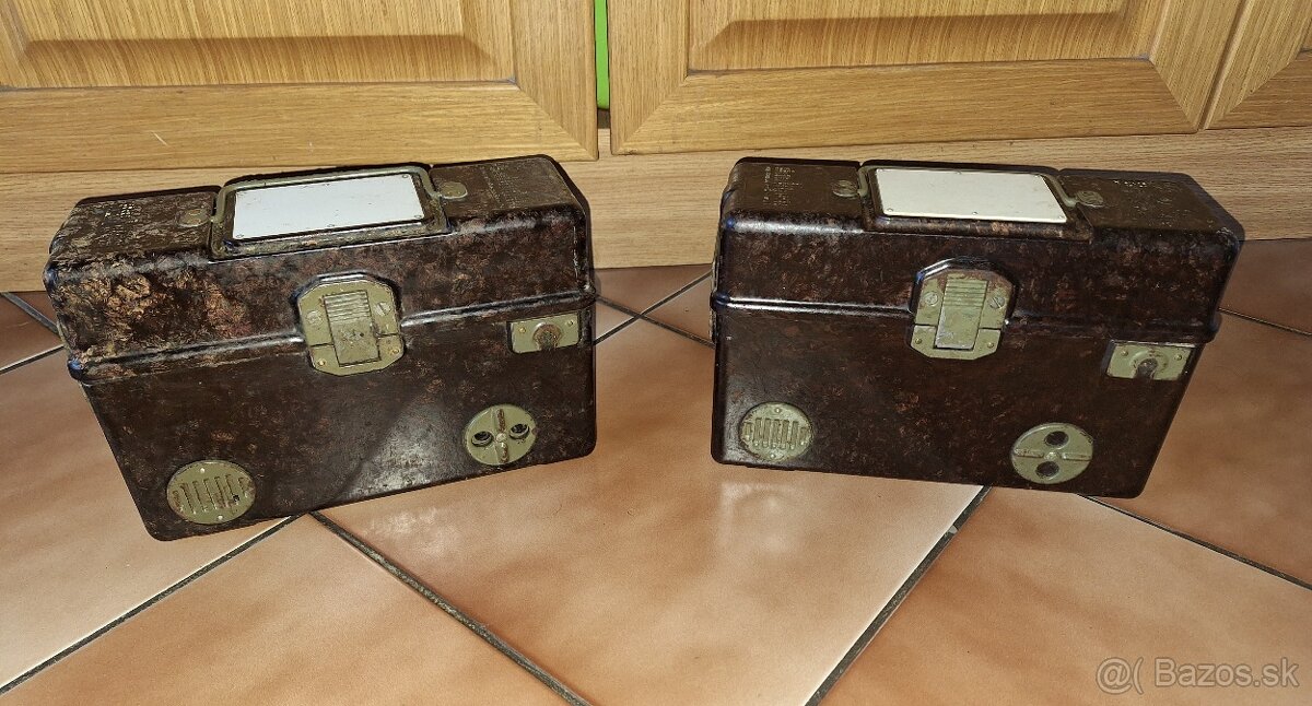 Staré vojenské polne telefony - 4