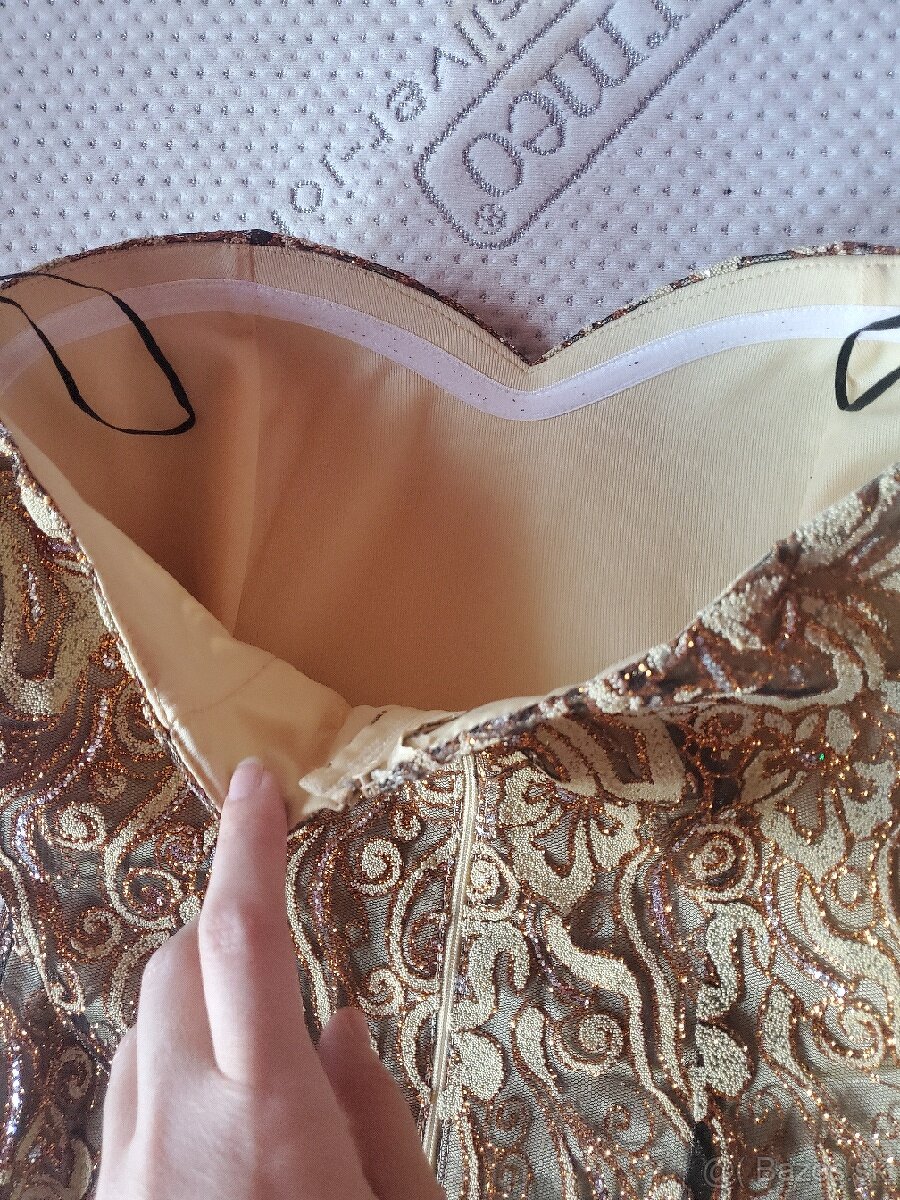 Spoločenské šaty zlaté - 4