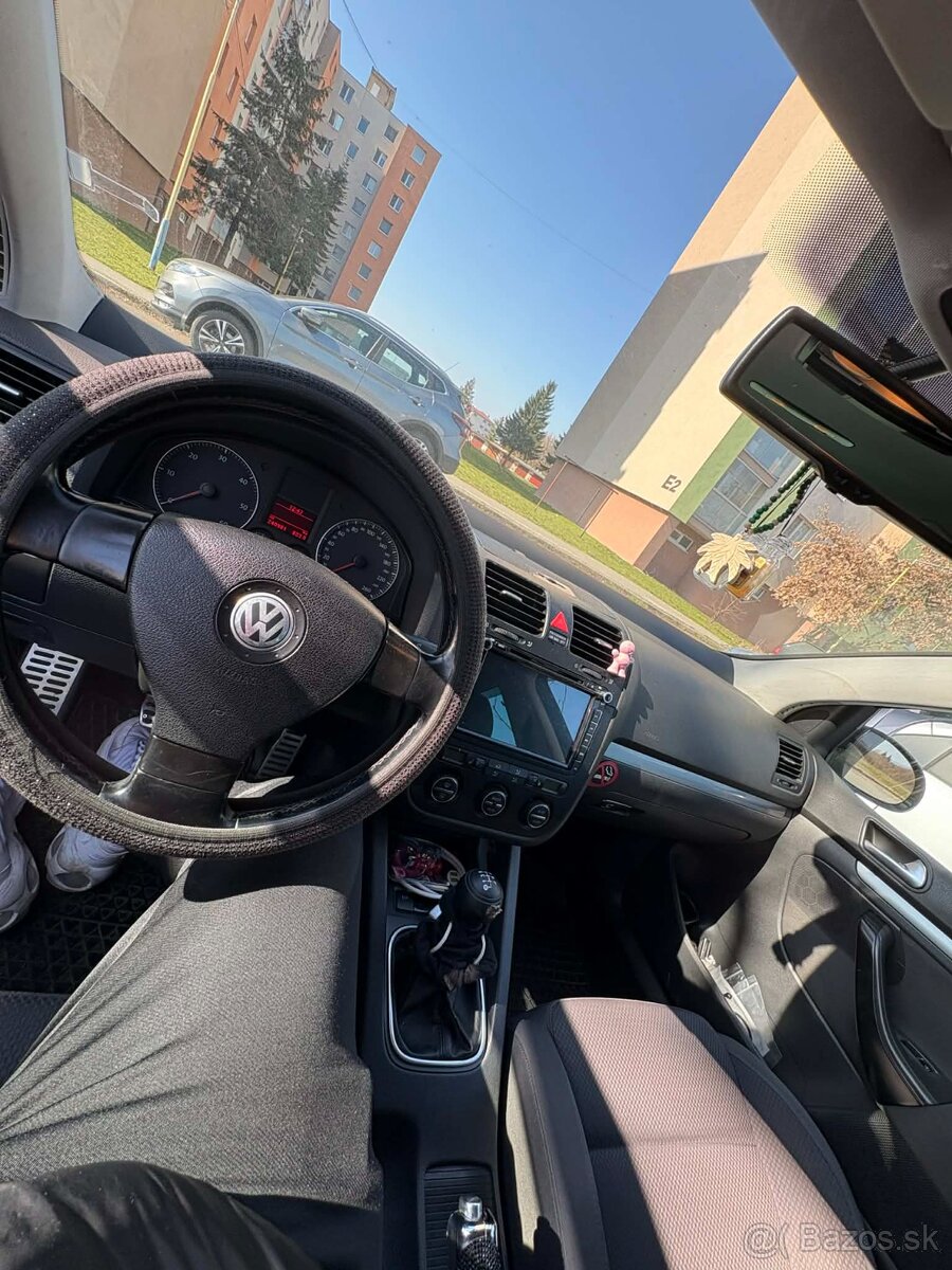 Golf V 1,9 TDI/77kw - 4