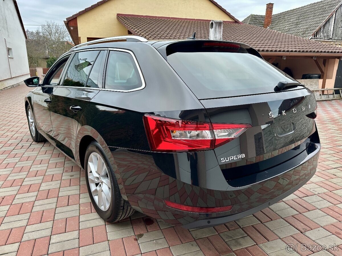 Škoda Superb III Combi Facelift - 4