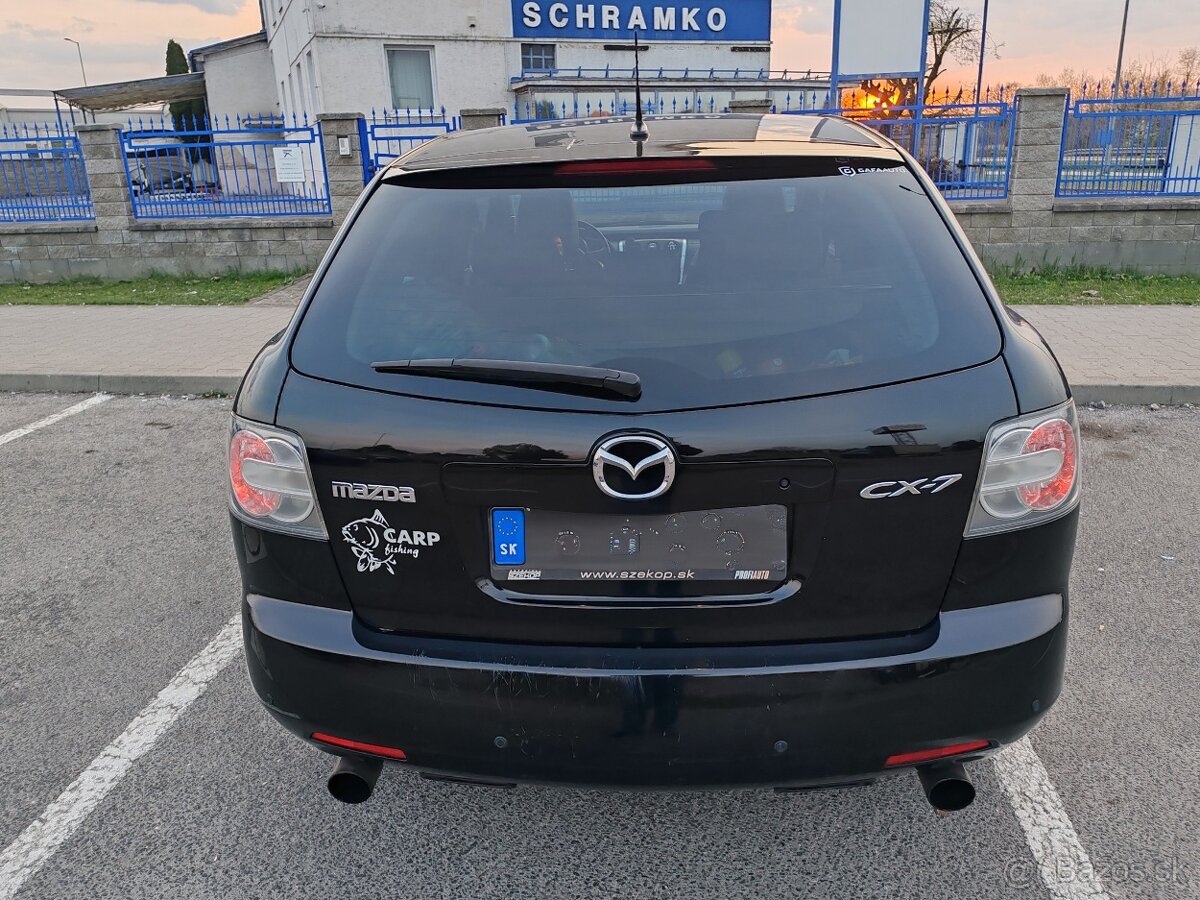 Predám Mazda cx7 - 4
