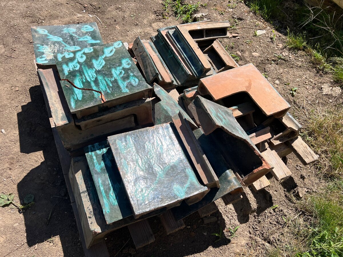 Predám za symbolickú cenu stare kachle - 4