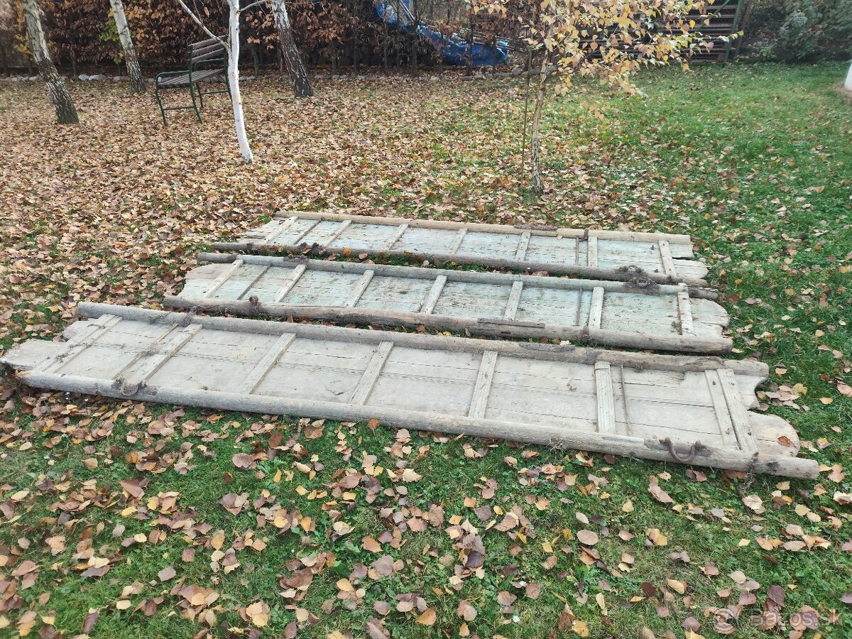 Starý drevený konský voz - časti - 4