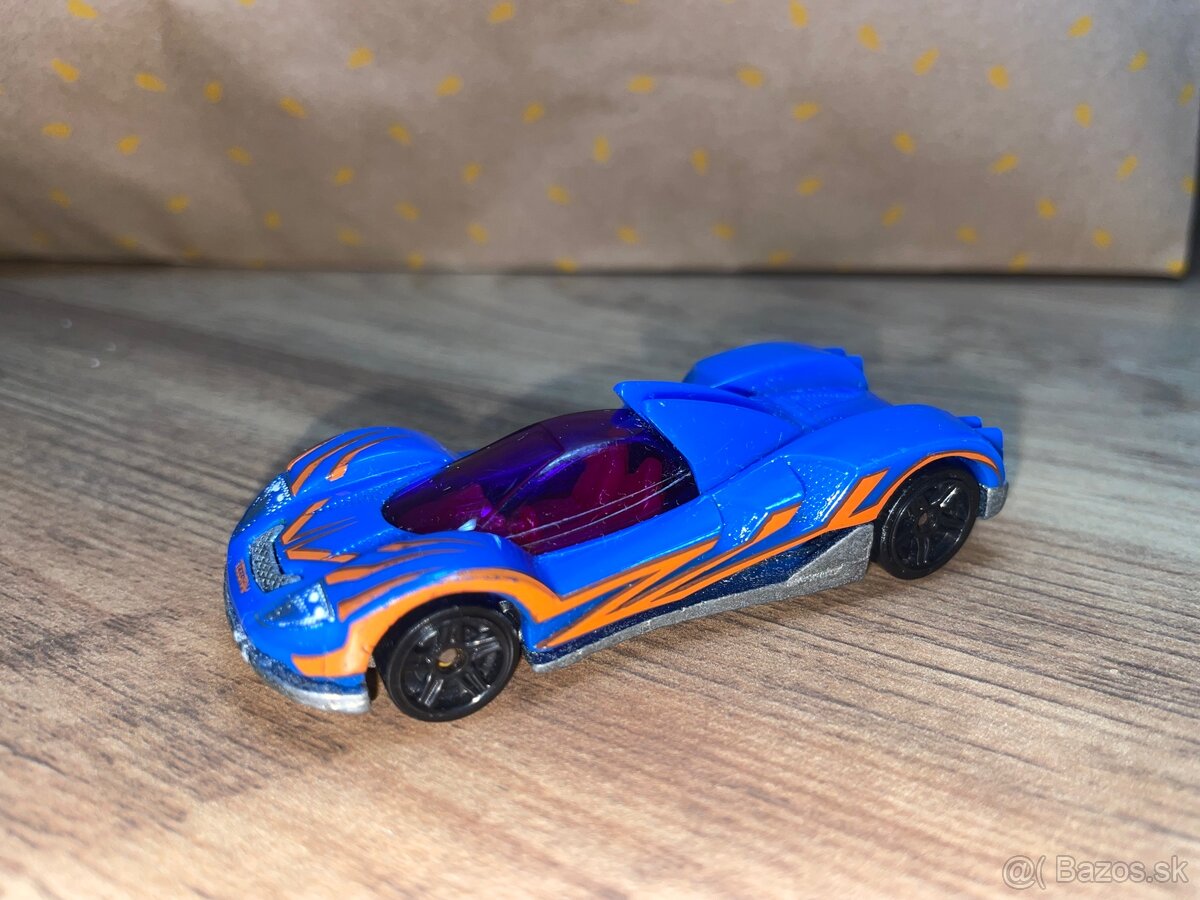 Hotwheels - 4