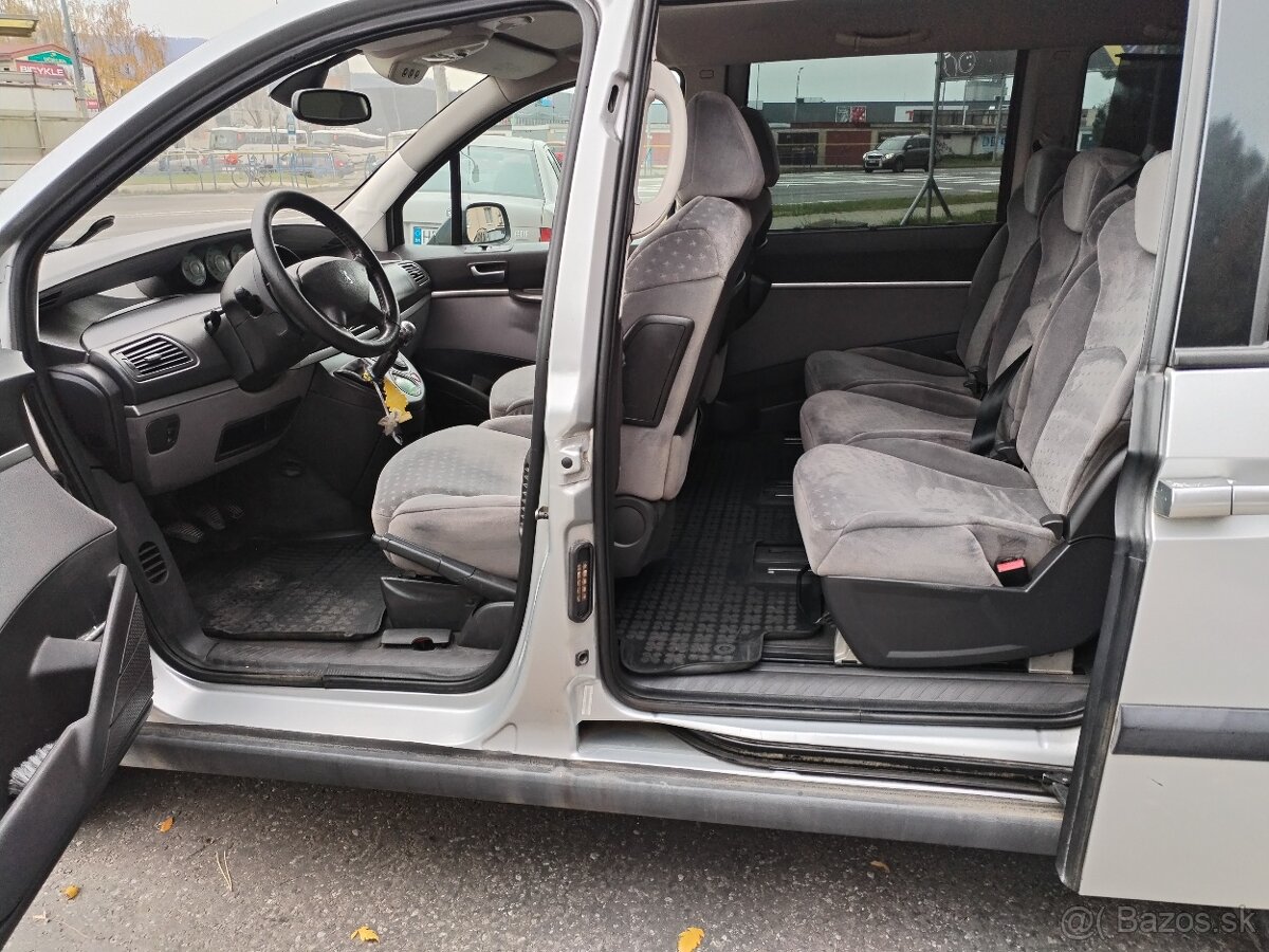 Predám PEUGEOT 807 - 4
