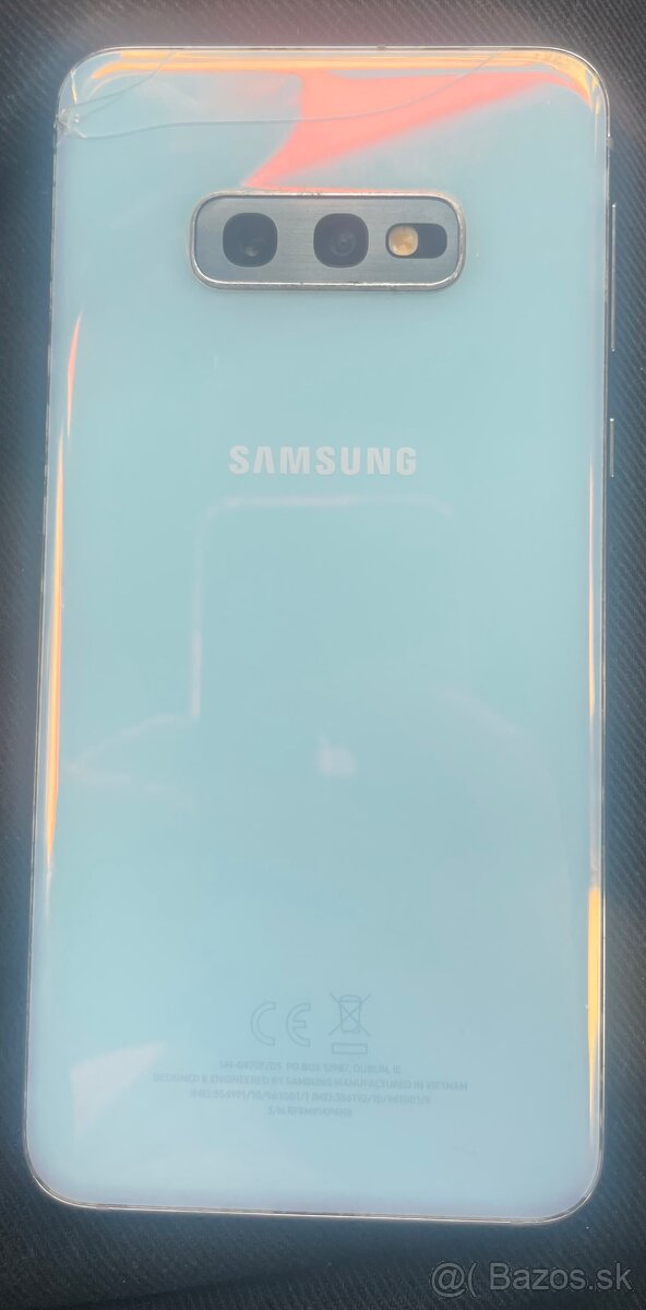 Samsung Galaxy S10e - 4