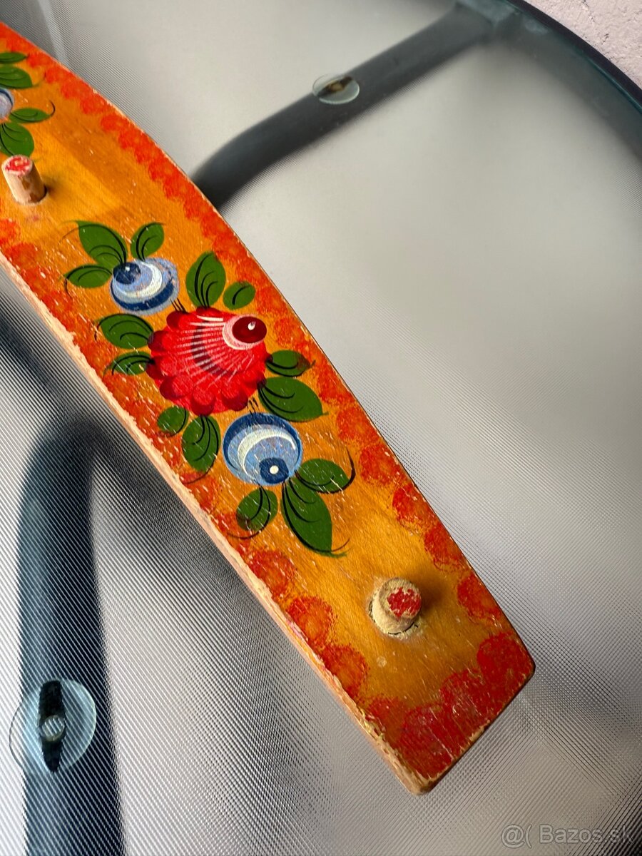 Predam vesiak na stenu - 4