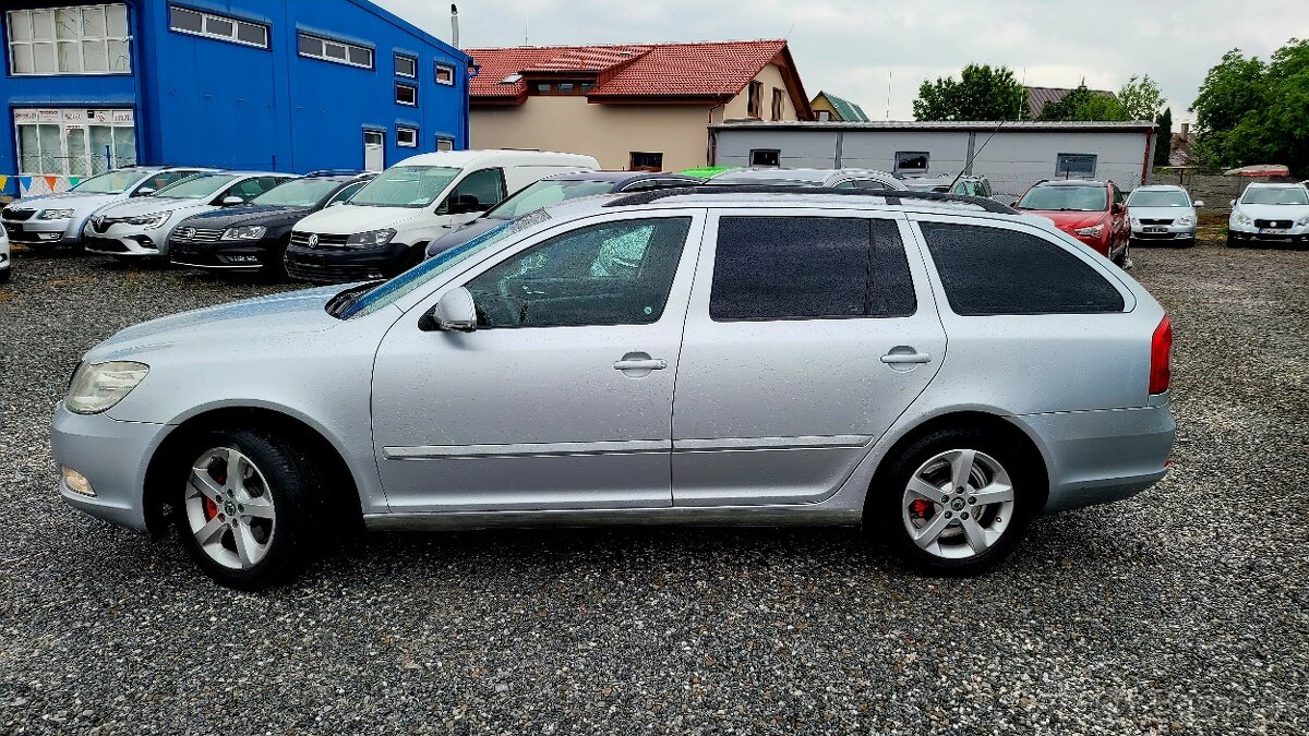 Škoda Octavia Combi 1.6 TDI CR Ambiente - 4