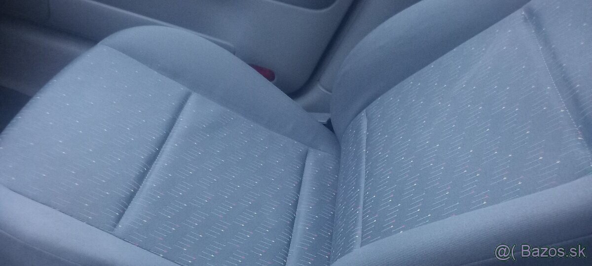 Skoda octavia 1.6 benzin - 4