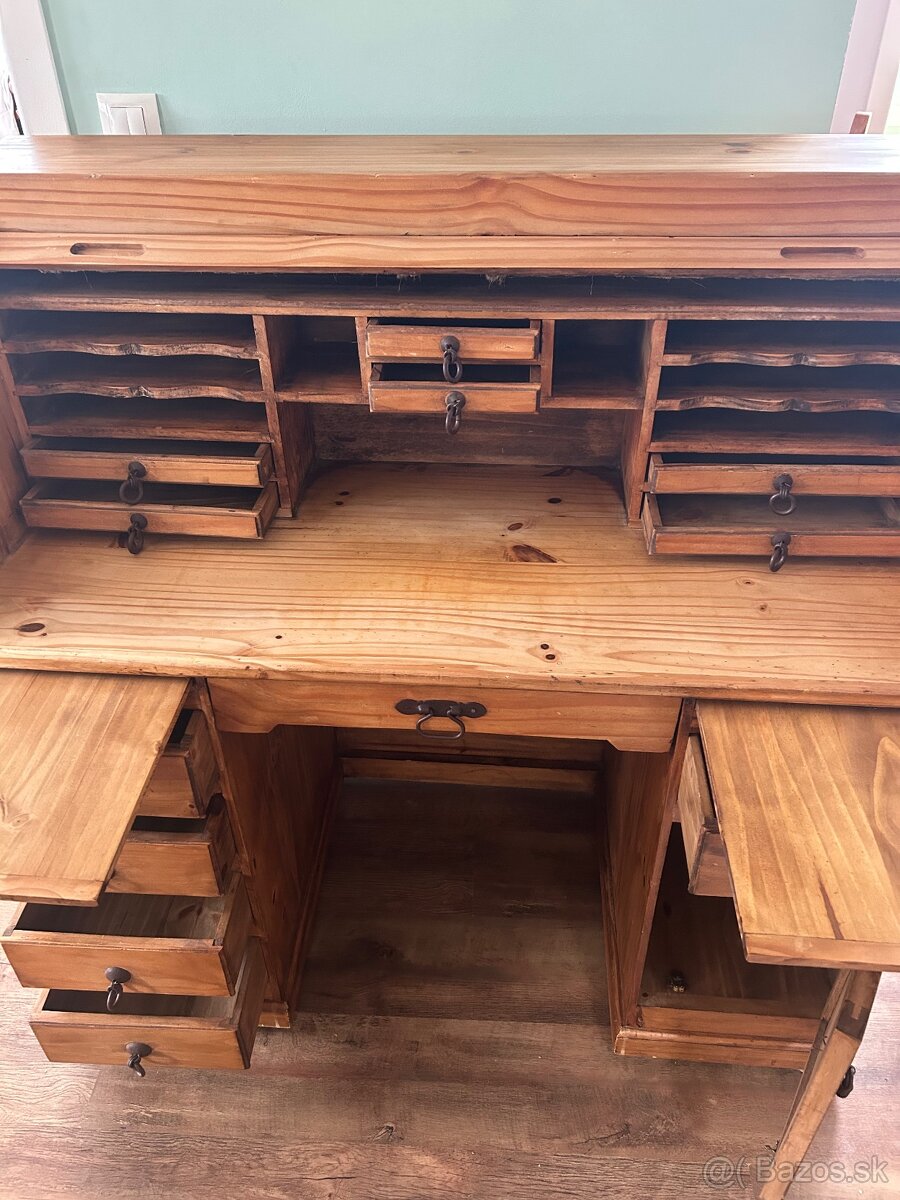 Písací sekretár - 4