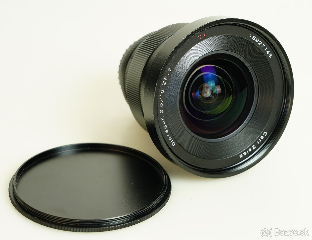 Carl Zeiss Distagon 2,8 15mm ZF.2 na Nikon F . orig. uprava - 4