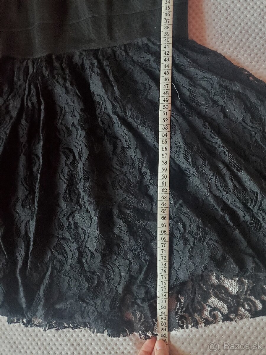 Čierne spoločenské šaty - 4