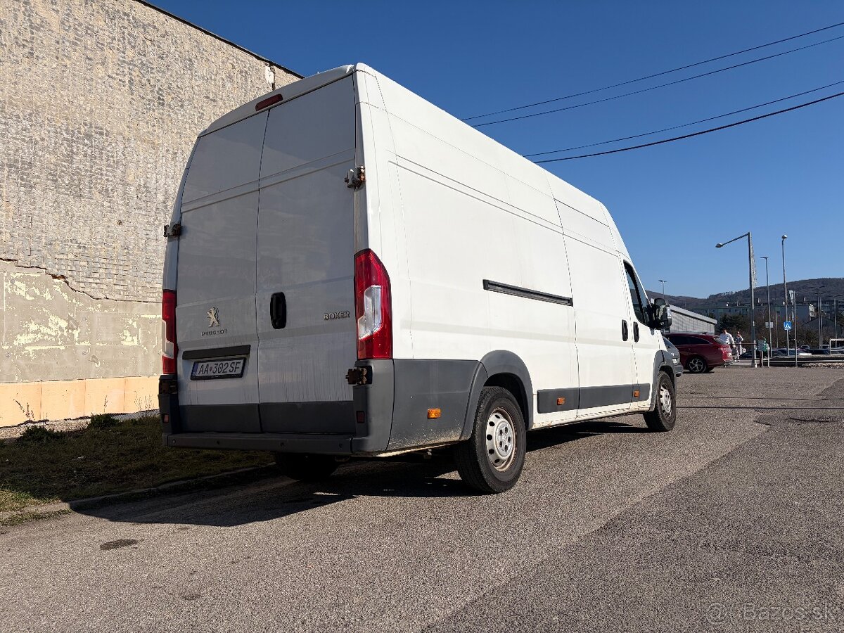 Peugeot Boxer 3,0L - 4