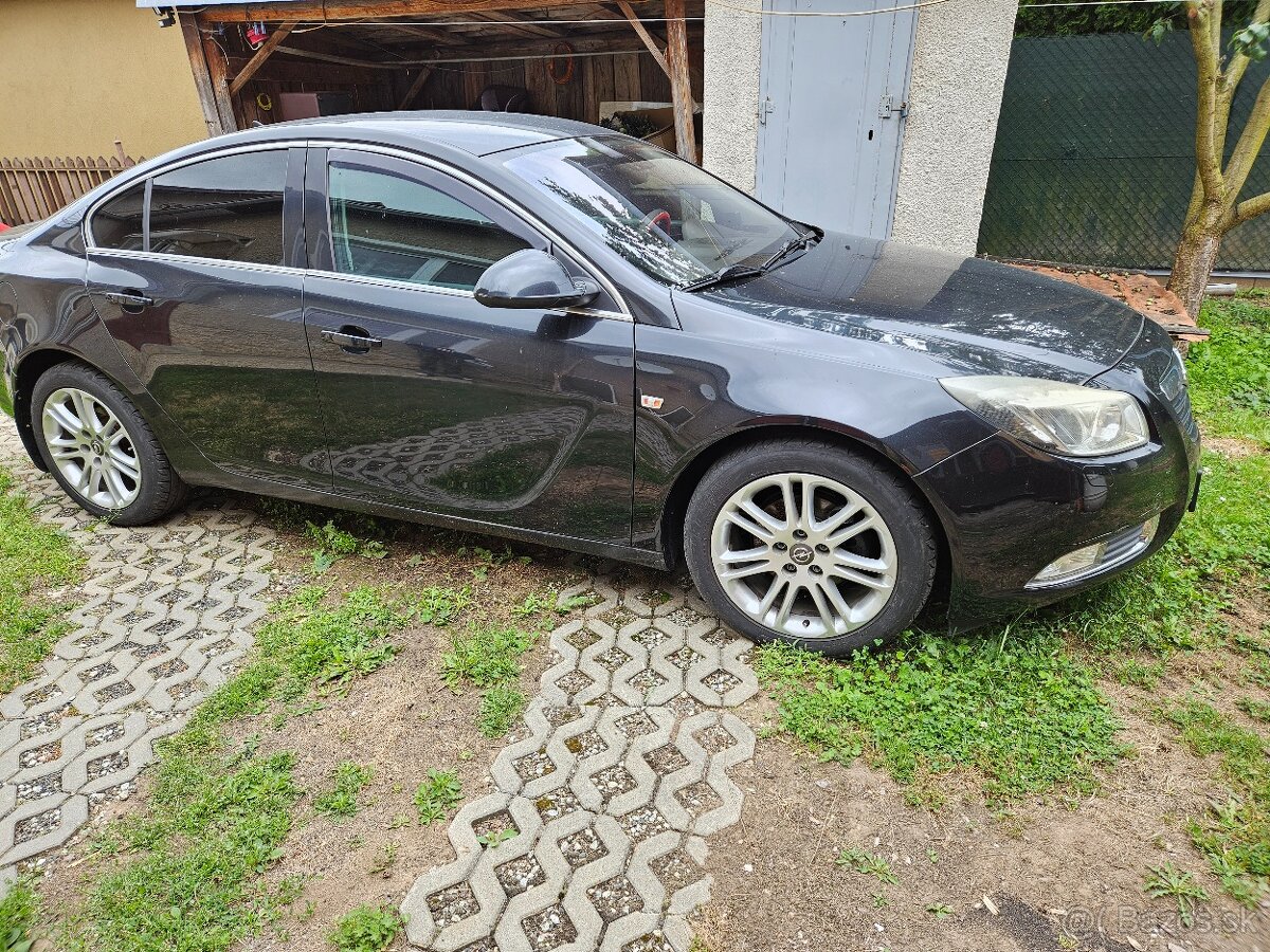 Insignia 2.0 CDTI 96 kW - 4