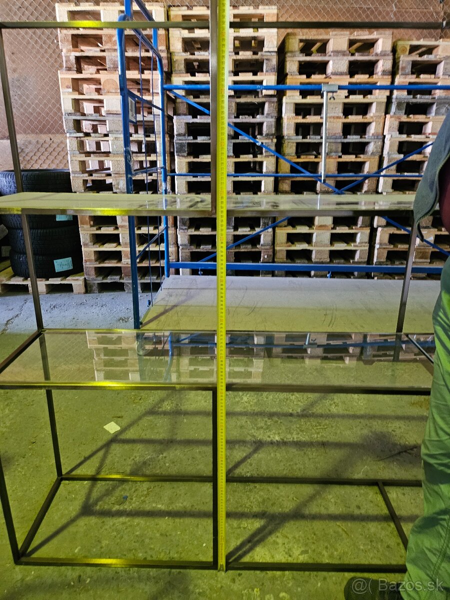 Regál do predajne - 4