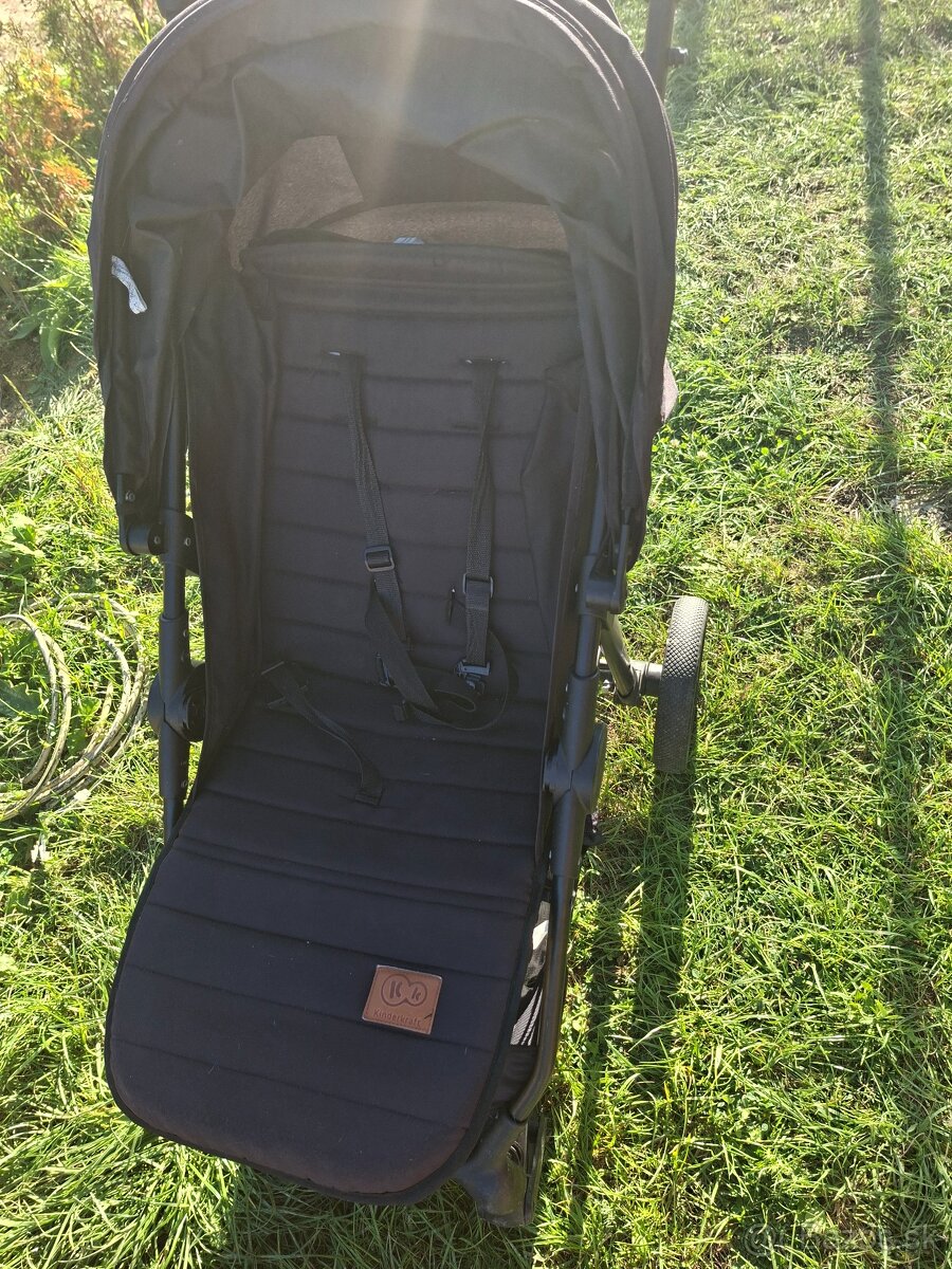 Čierny športový kočár Kinderkraft - 4