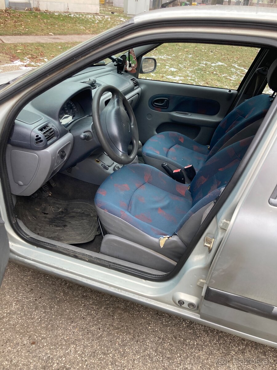 Predám Renault Thália 1.4 55 kW, r. 2 - 4