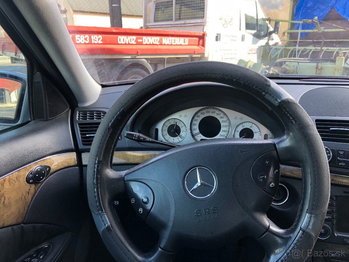 Mercedes benz E280 4matic - 4