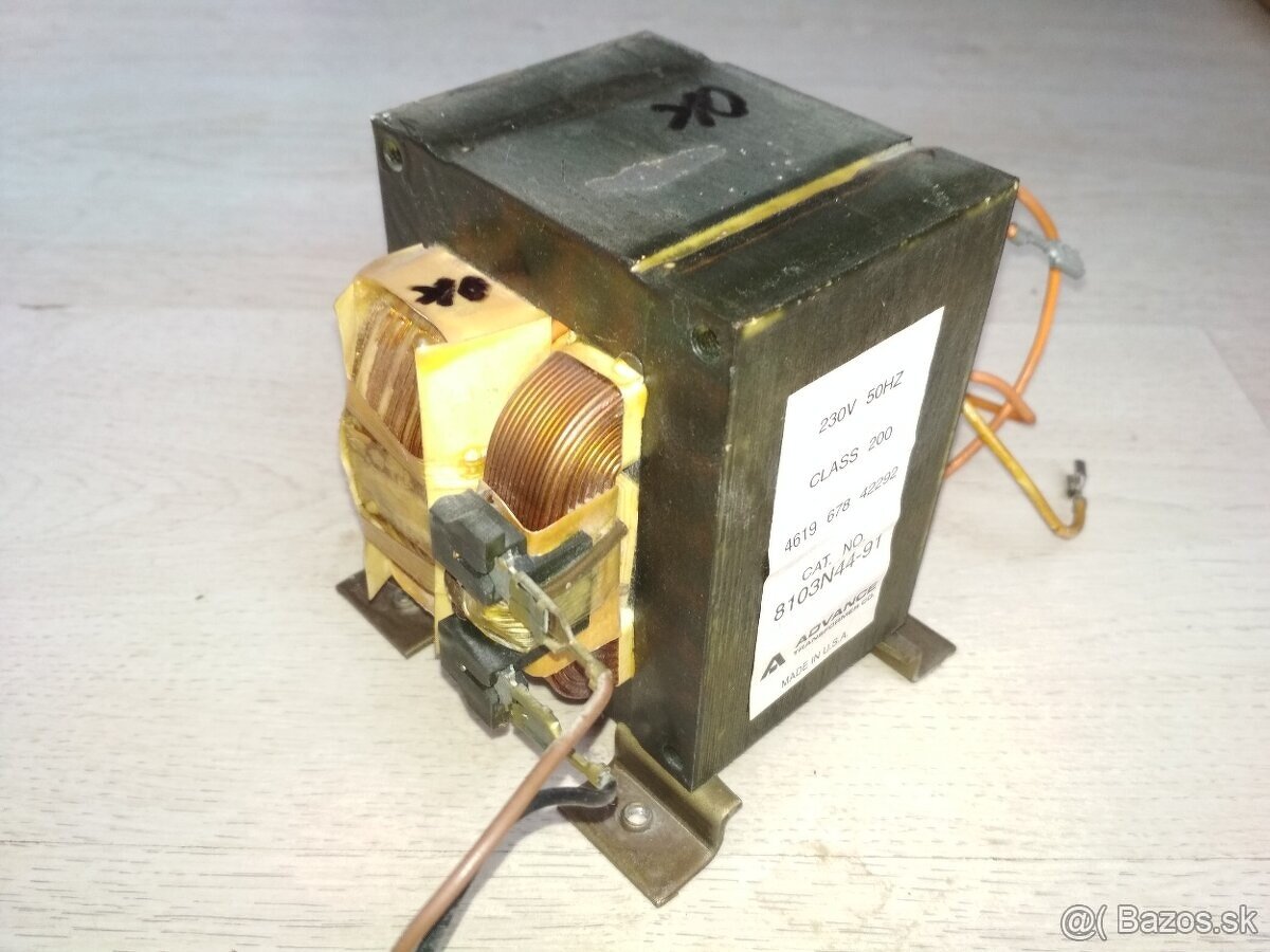 Transformator z mikrovlnky 900W - 4