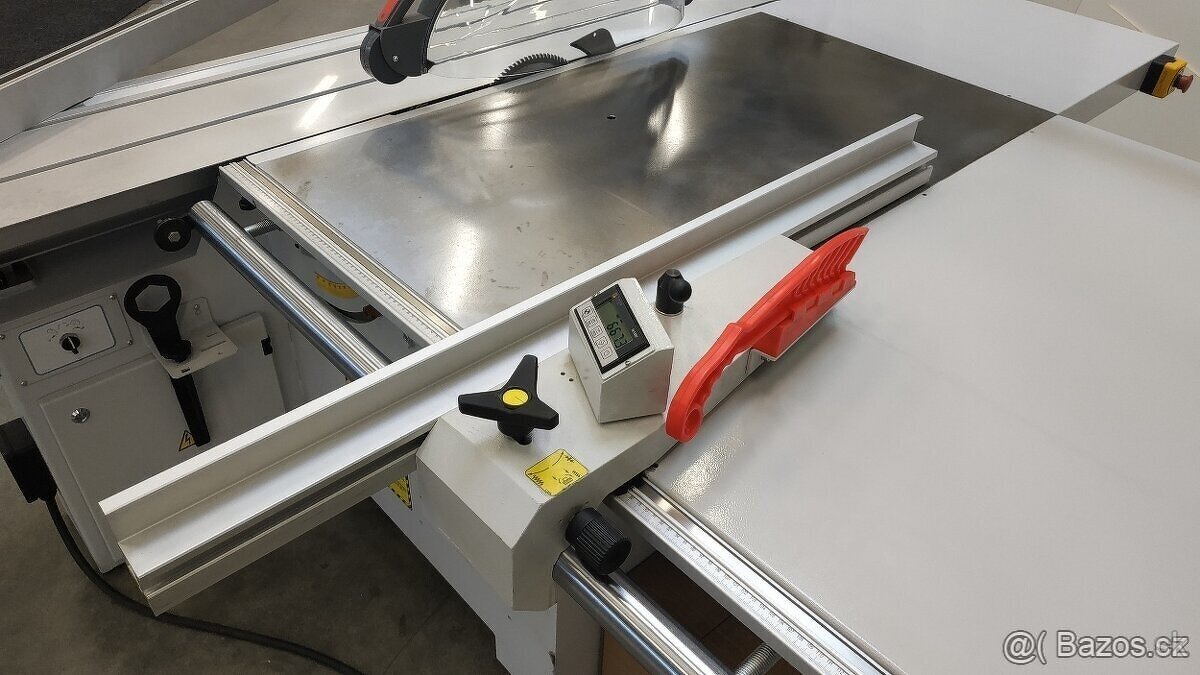 Formátovací pila NIKMANN S350 s předřezem a stolem 3200 mm - 4