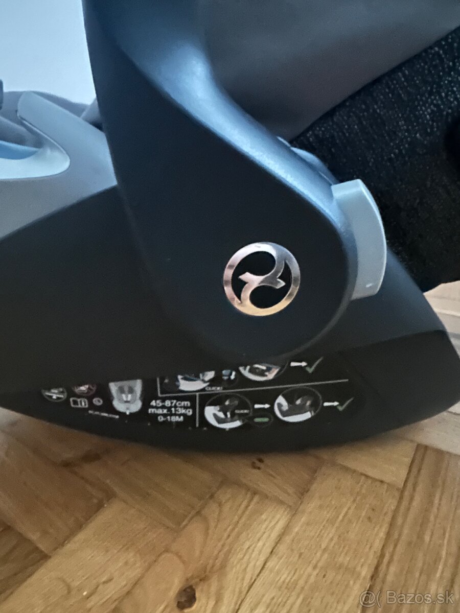 Polohovateľná autosedačka Cybex Cloud T i-Size - 4
