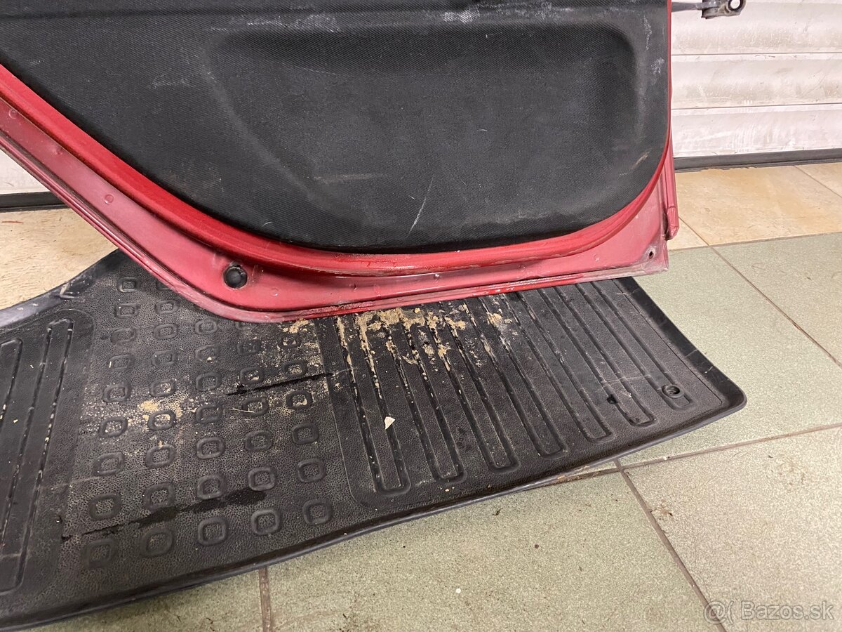 Zadné ľavé dvere fabia 1 - 4