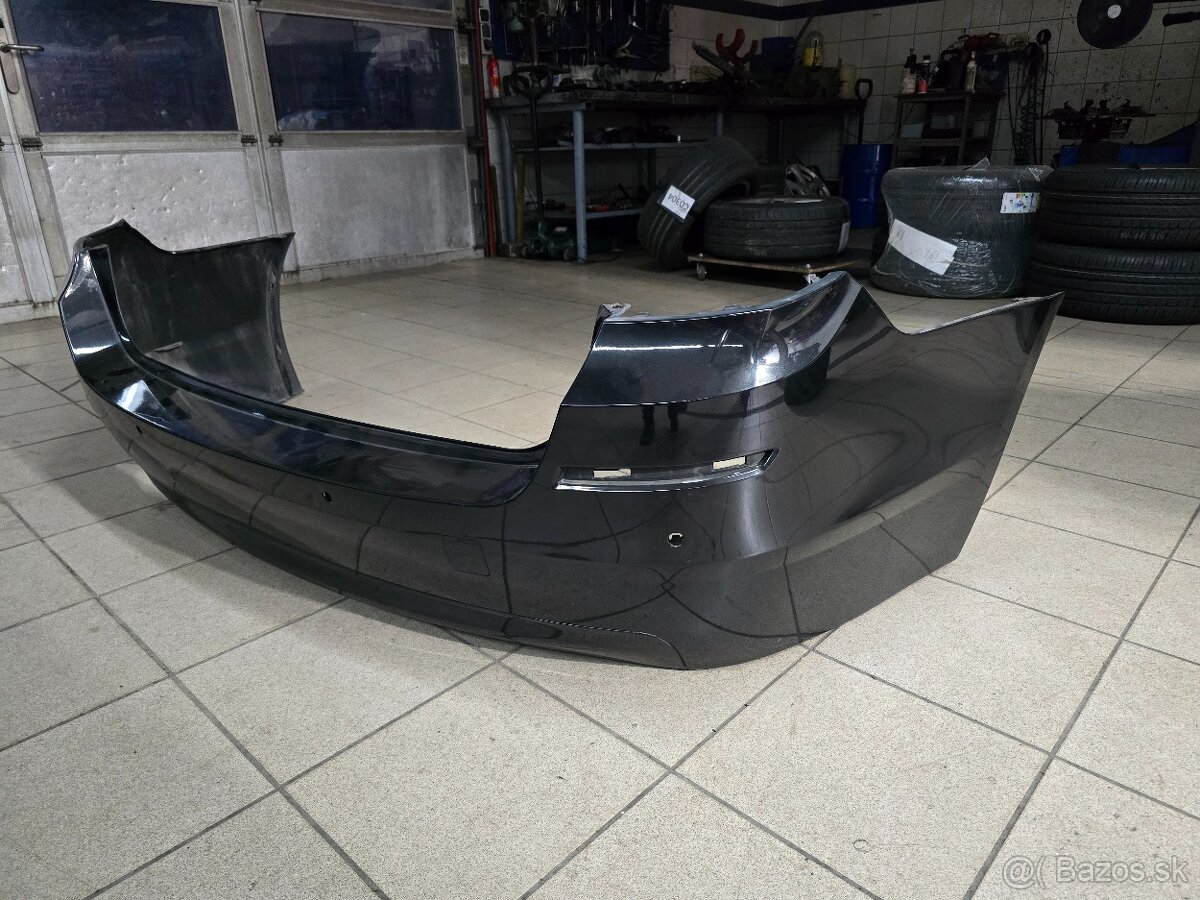 Zadný nárazník BMW F11 - 4
