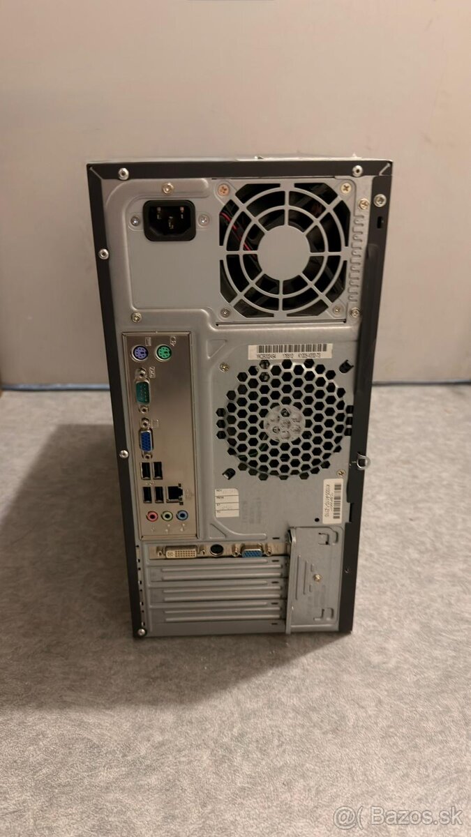 Predám počítač Fujitsu Siemens - 4
