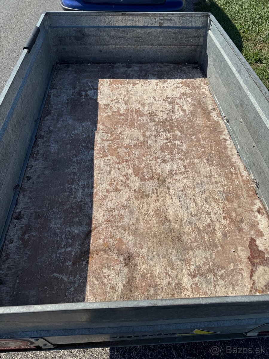 Predám prívesný vozík do 750kg - 4