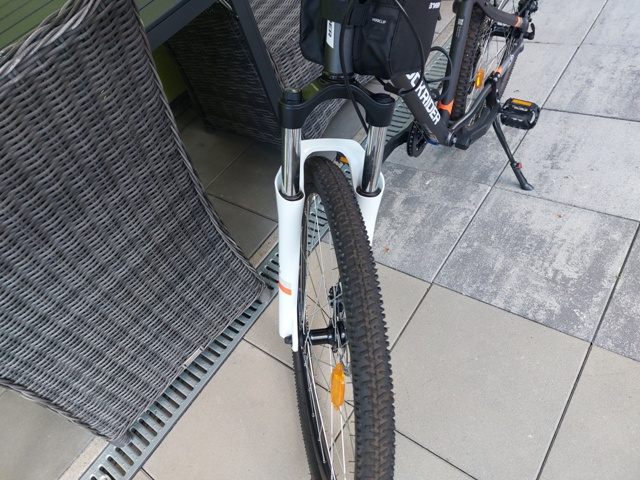 nový horský bicykel ST 120 27.5 sivo oranžový - 4