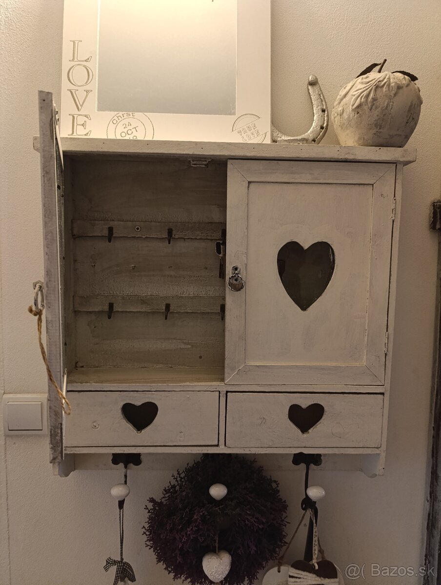 Šatnikova zostava hand made - 4