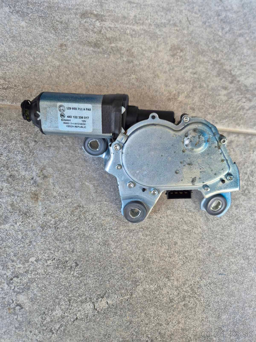 Motorček zadného a predného stierača Škoda, VW, - 4