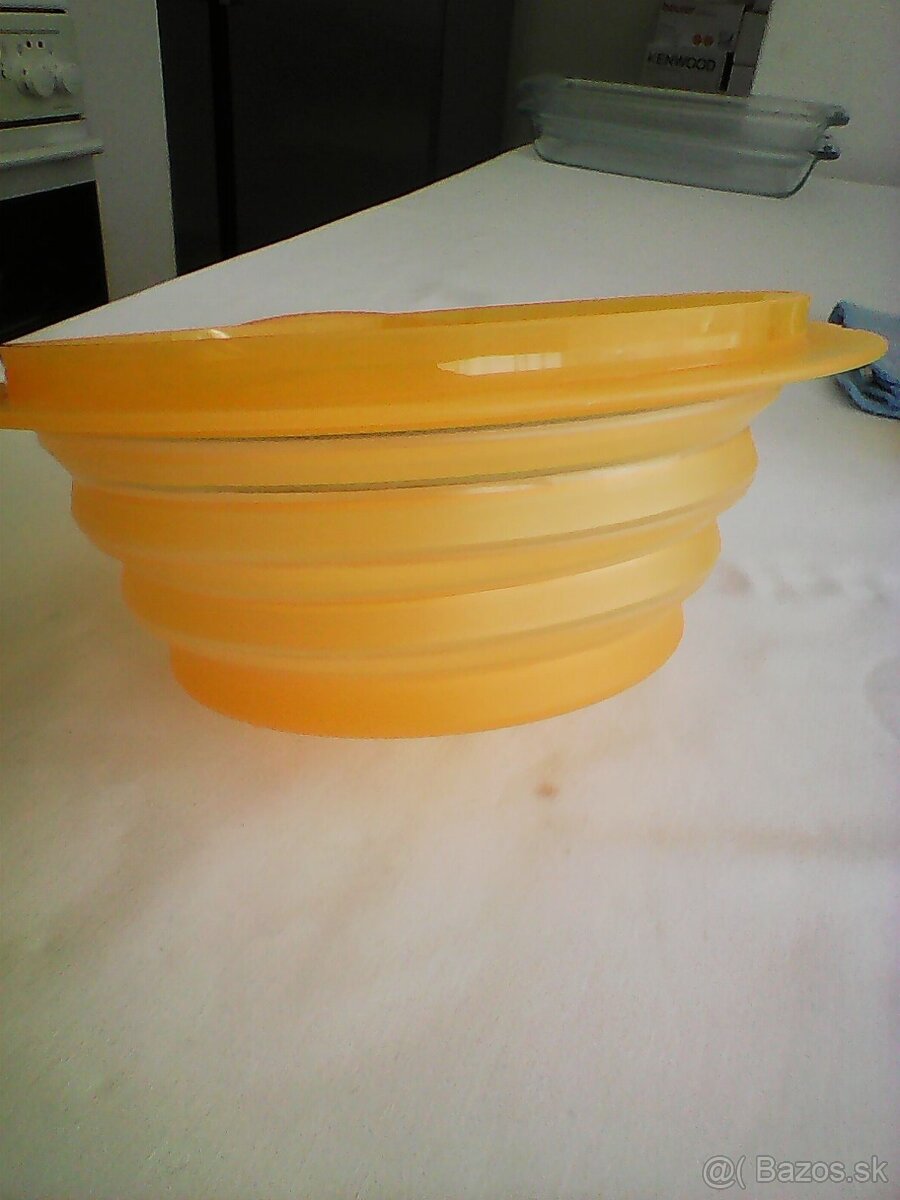 Tupperware - 4